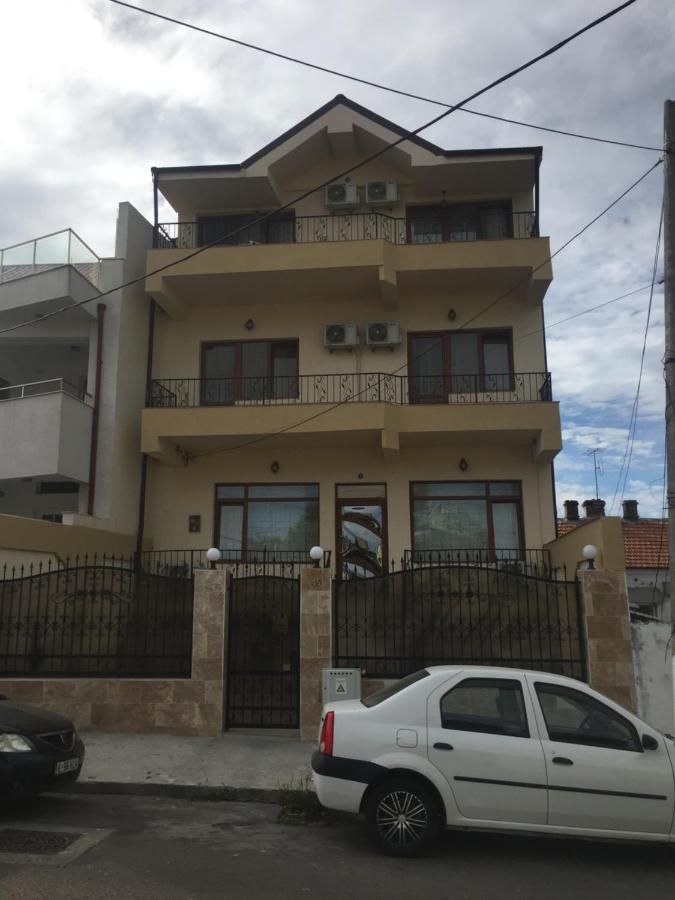 ホテル Vila Asya コンスタンツァ エクステリア 写真